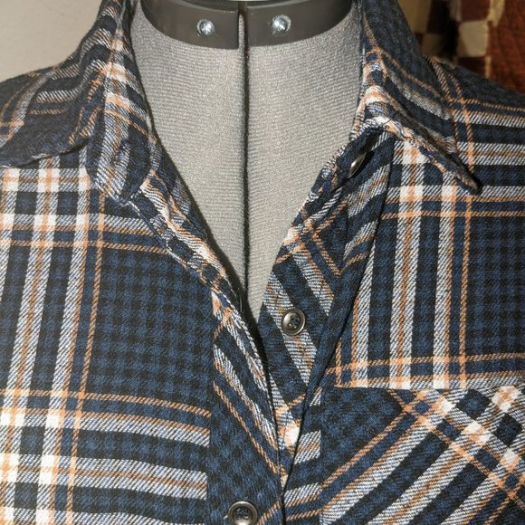 Doe & Rae Plaid Navy Blue Mustard Yellow an White Button Down Shirt SIZE L - Picture 2 of 5